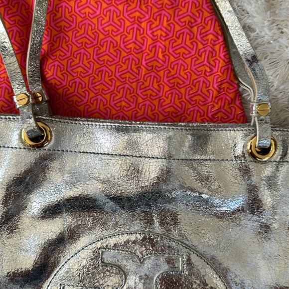 Tory Burch Metallic Silver logo T tote Shoulder Bag. - Picture 7 of 16